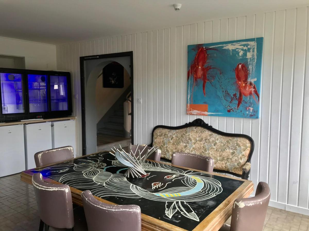 Mamie Jane Motel อิกซ์เลส์แบ็งส์ ภายนอก รูปภาพ